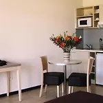 - La Closeraie Appart hôtel Lourdes