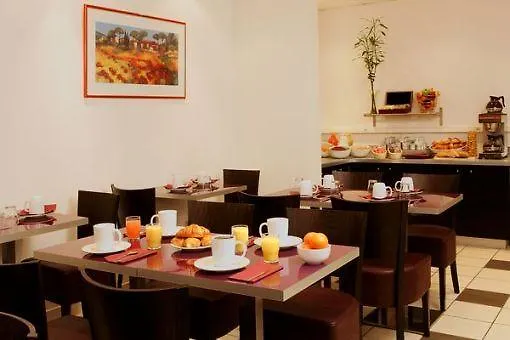 - La Closeraie Lourdes