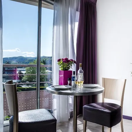 - La Closeraie Apartmanhotel