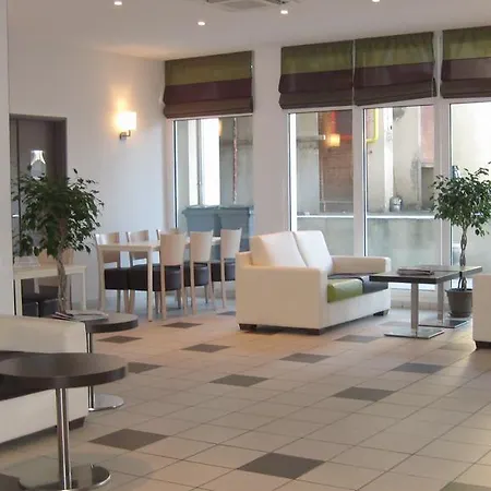Apartmanhotel - La Closeraie 3*