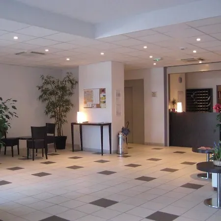 - La Closeraie Apartmanhotel Lourdes
