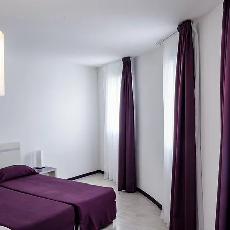 - La Closeraie Lourdes