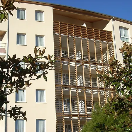 - La Closeraie Lourdes