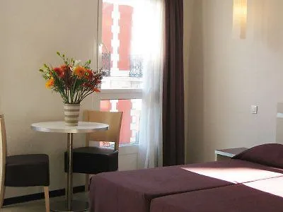 - La Closeraie Appart hôtel Lourdes