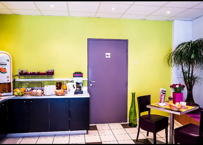 - La Closeraie Aparthotel